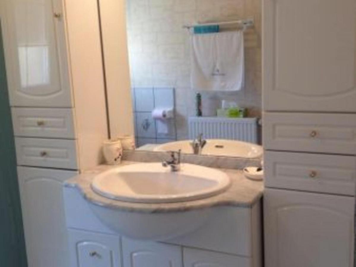 Charmant Gite A Etain, Tout Inclus, Proche Verdun Avec Terrasse Et Parking - Fr-1-585-3 Eksteriør bilde