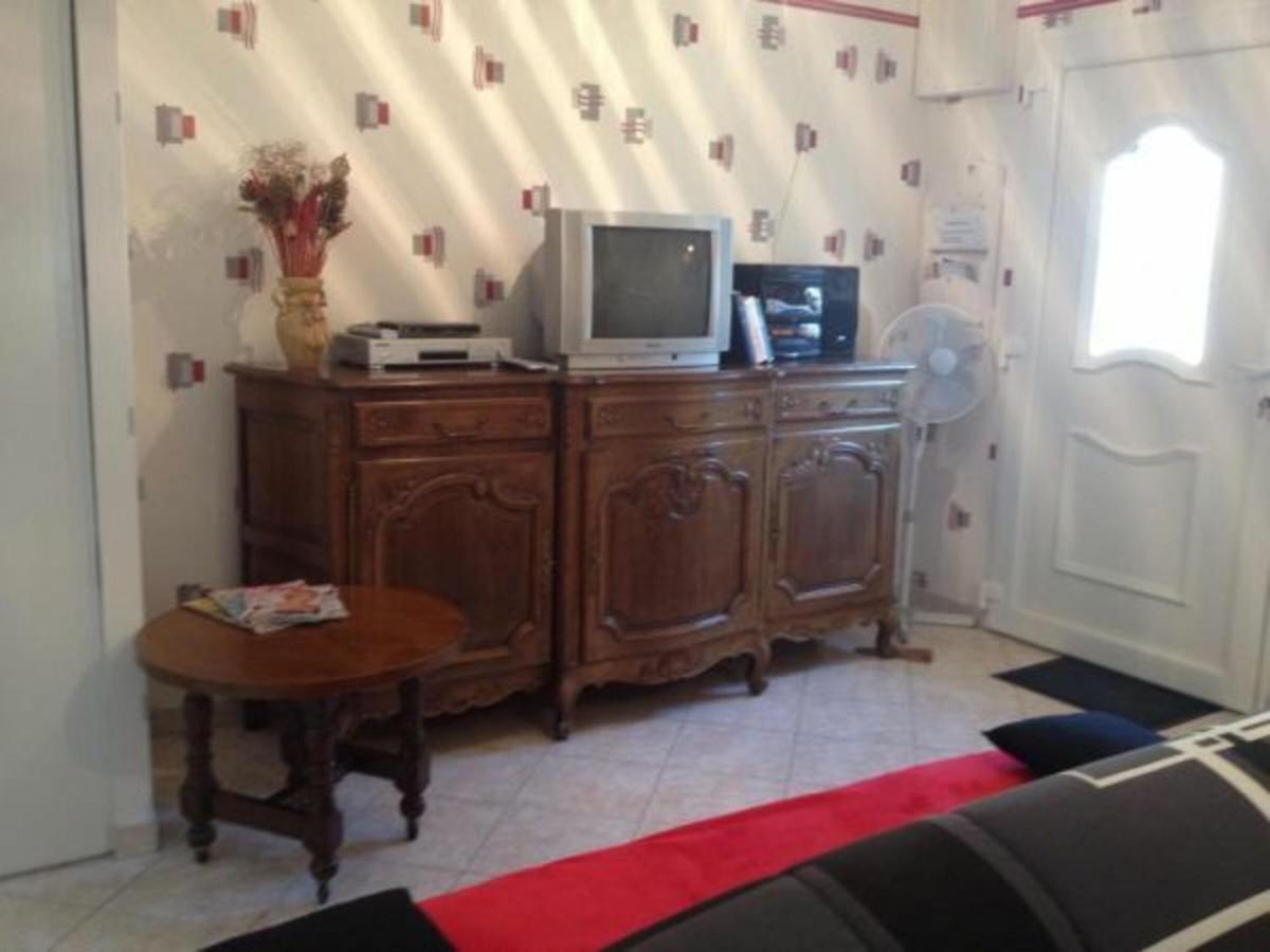 Charmant Gite A Etain, Tout Inclus, Proche Verdun Avec Terrasse Et Parking - Fr-1-585-3 Eksteriør bilde